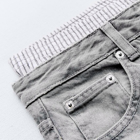 Beautiful Zara Boxer Trim Low Waist Jeans - Picture 3 of 8